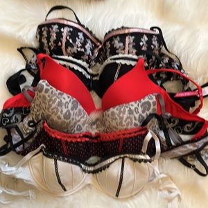 Lot of Candies Bras.